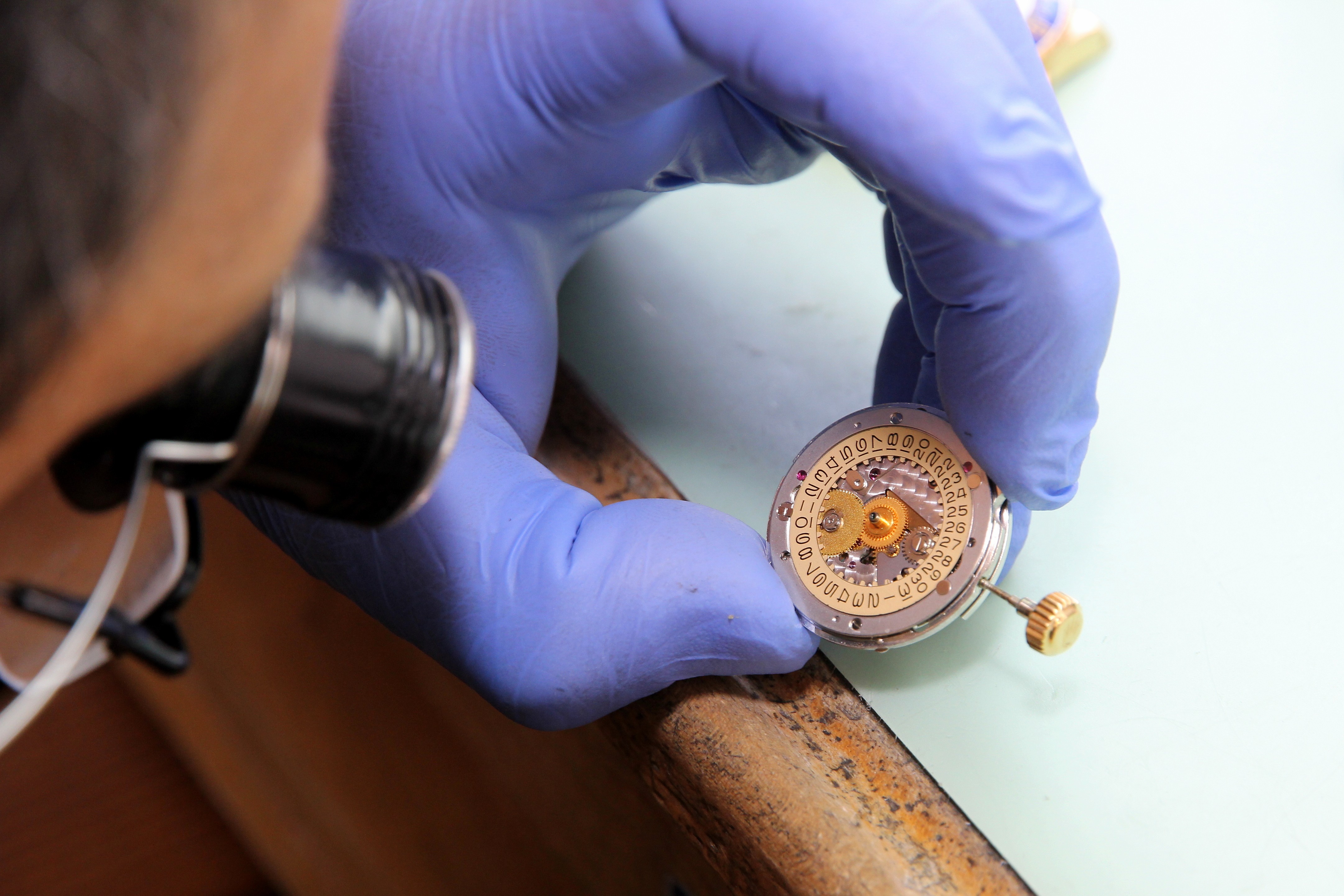Keeping Time: Expert Watch Repair And Maintenance At Jewelry-N-Loan