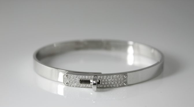 https://www.jewelrynloan.com/blog/hermes-kelly-bracelet