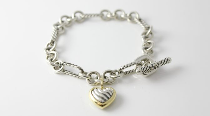 https://www.jewelrynloan.com/blog/david-yurman-cable-heart-figaro-bracelet-300