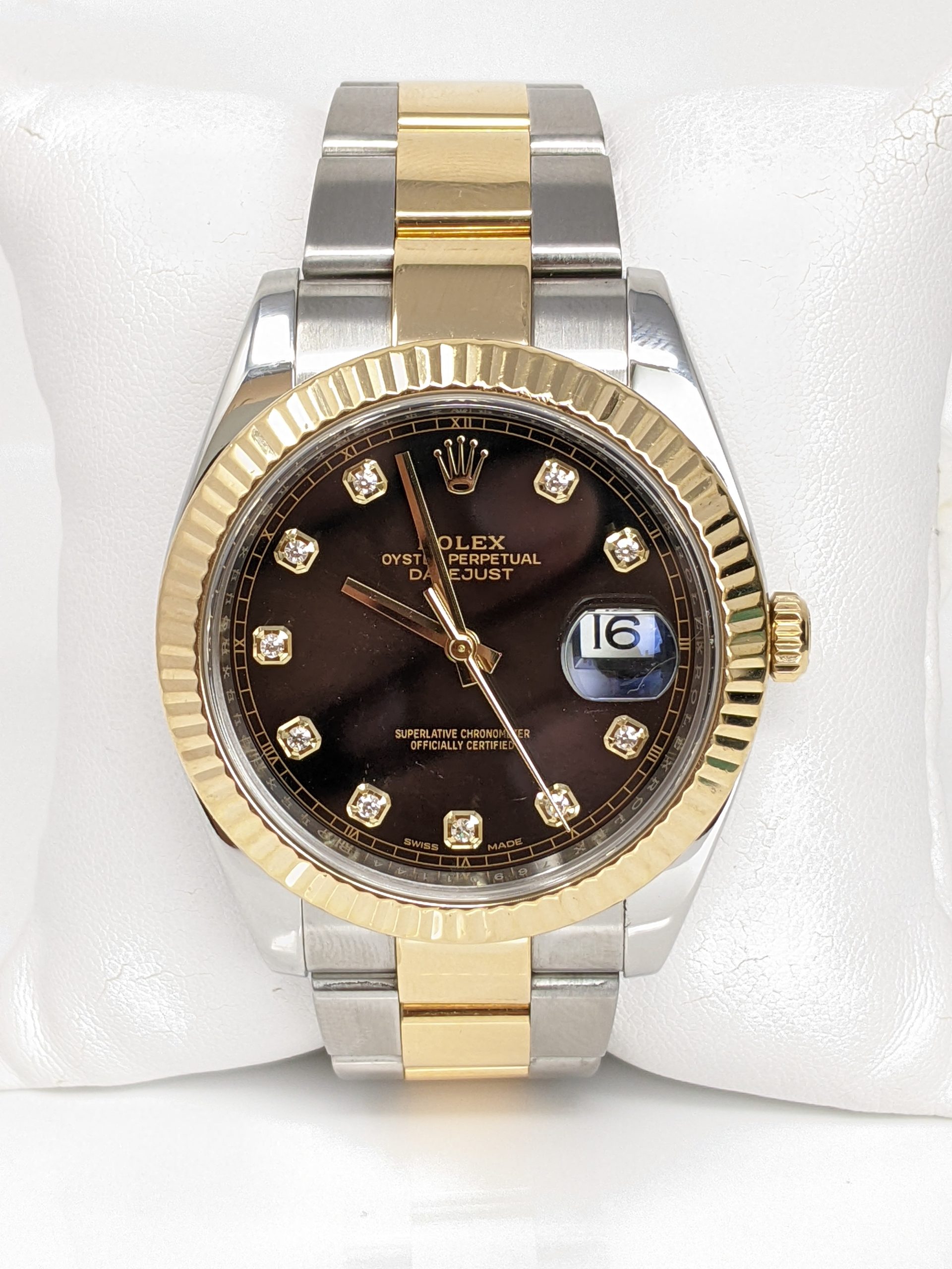 https://www.jewelrynloan.com/blog/rolex-datejust-41mm-126333-factory-diamond-dial